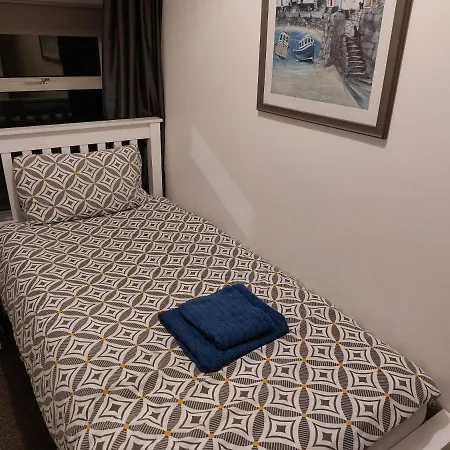 Jack's Place 3-bed House Donegal Sleeps 5 *