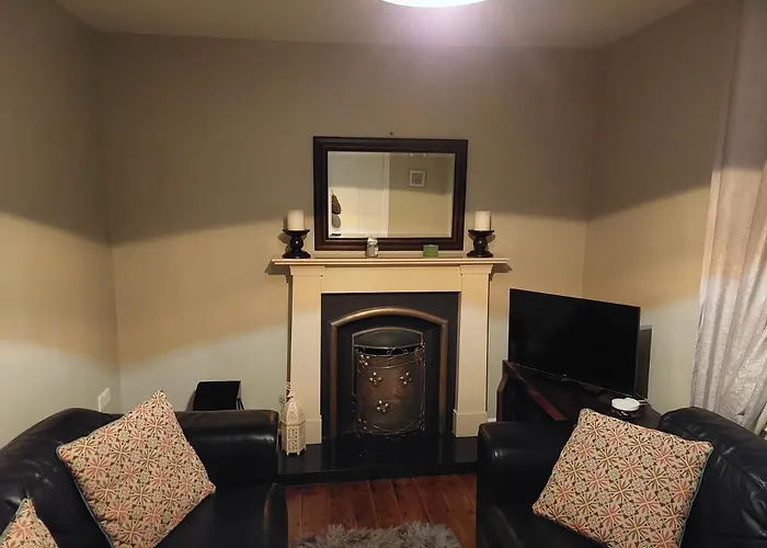 Jack's Place 3-bed House Donegal Sleeps 5 *