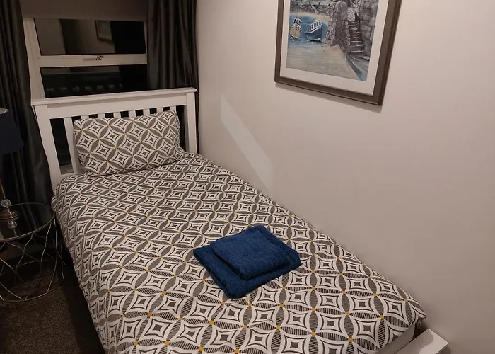 Jack's Place 3-bed House Donegal Sleeps 5 *