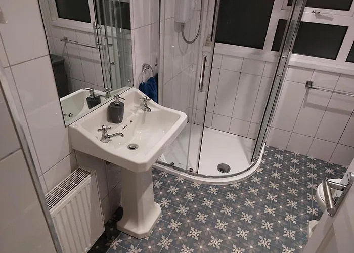 Jack's Place 3-bed House Donegal Sleeps 5 *